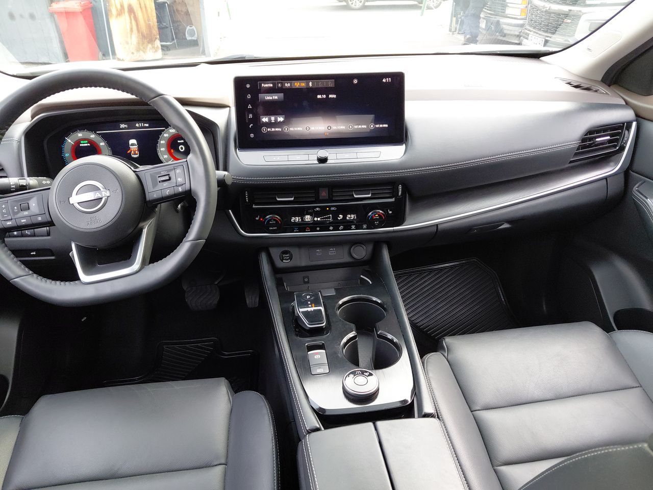 NISSAN - 1