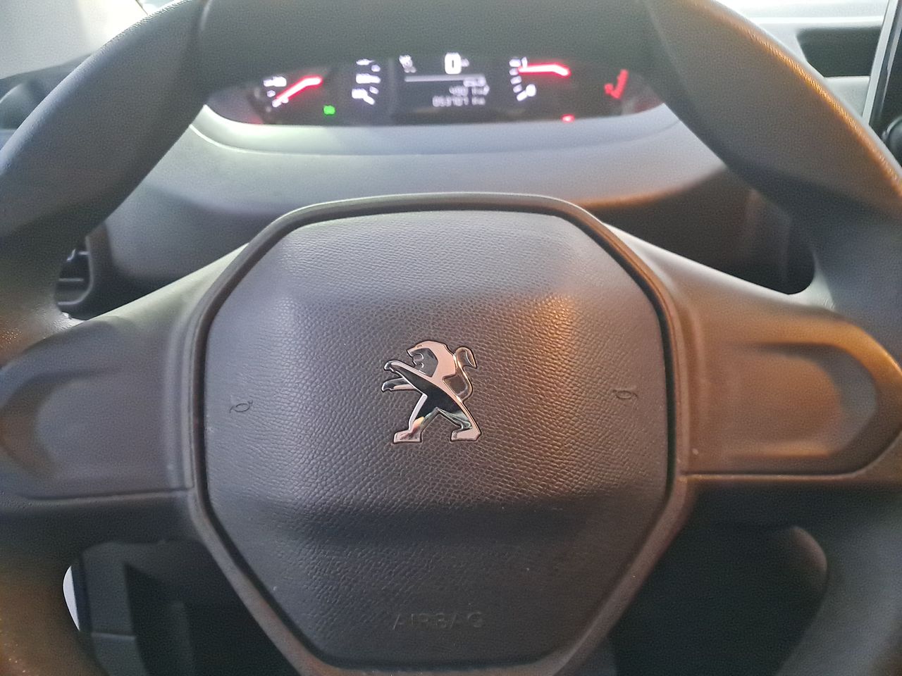 PEUGEOT - 17