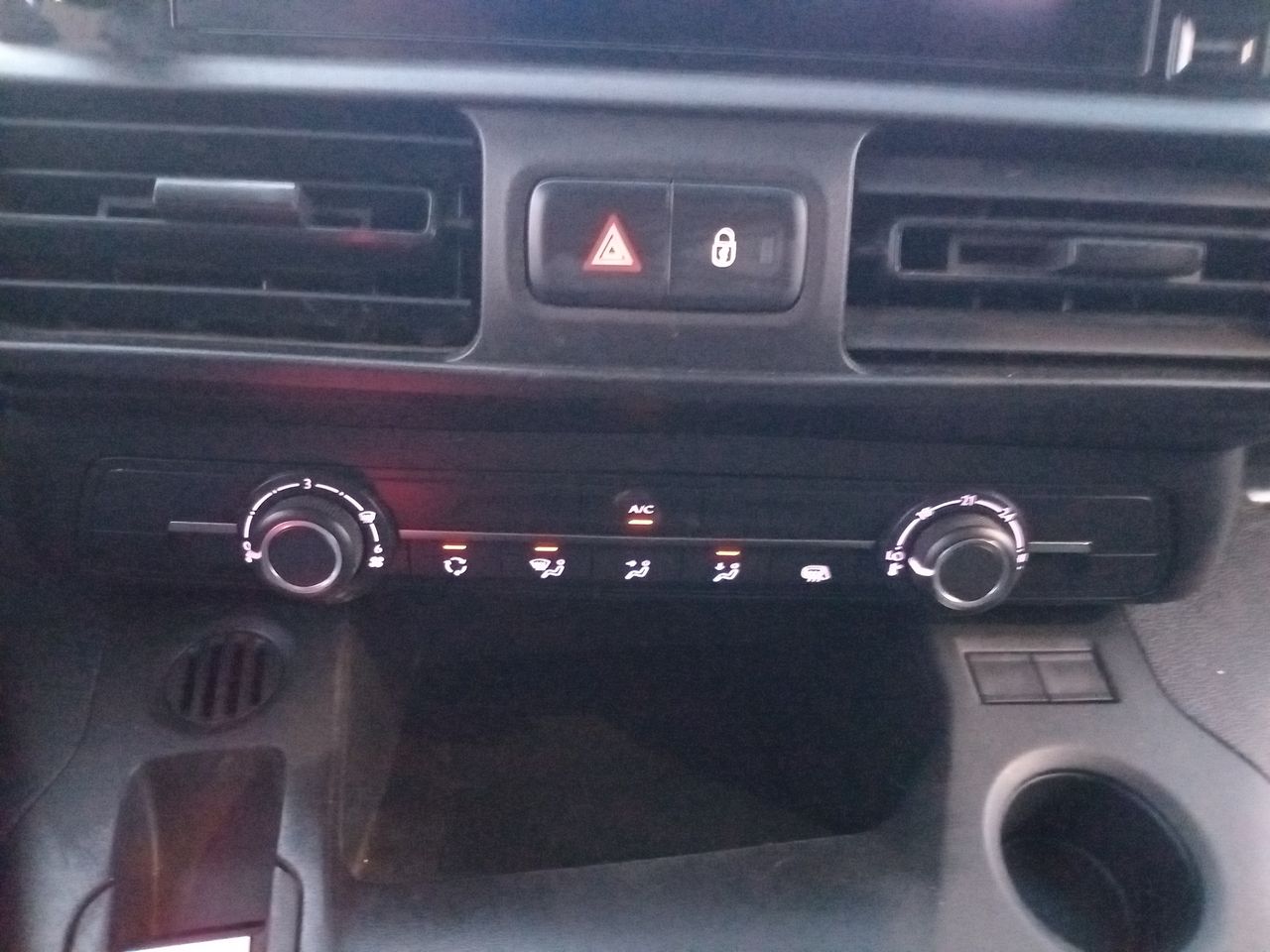 PEUGEOT - 20