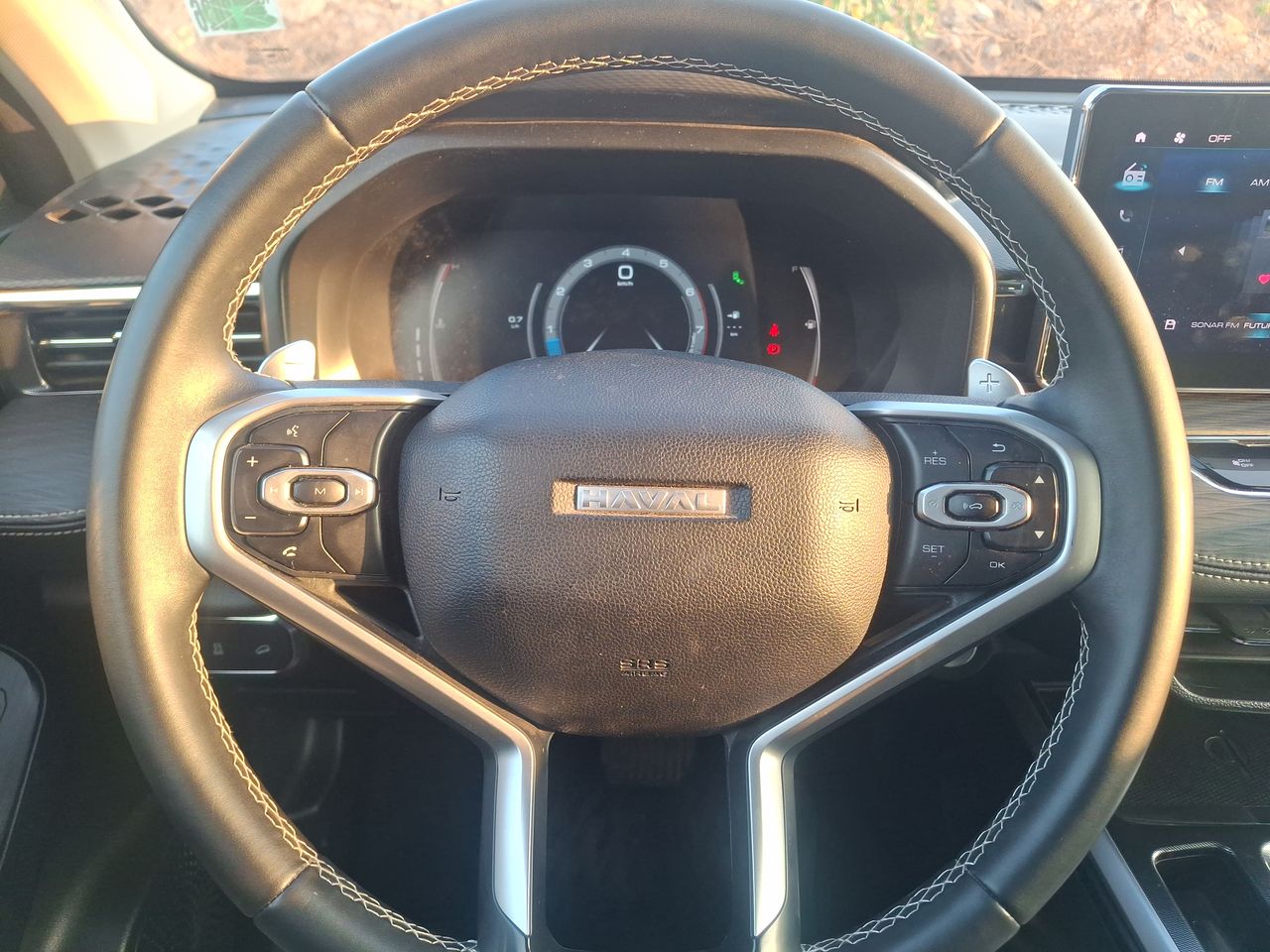 Haval Jolion — foto 16 de 22