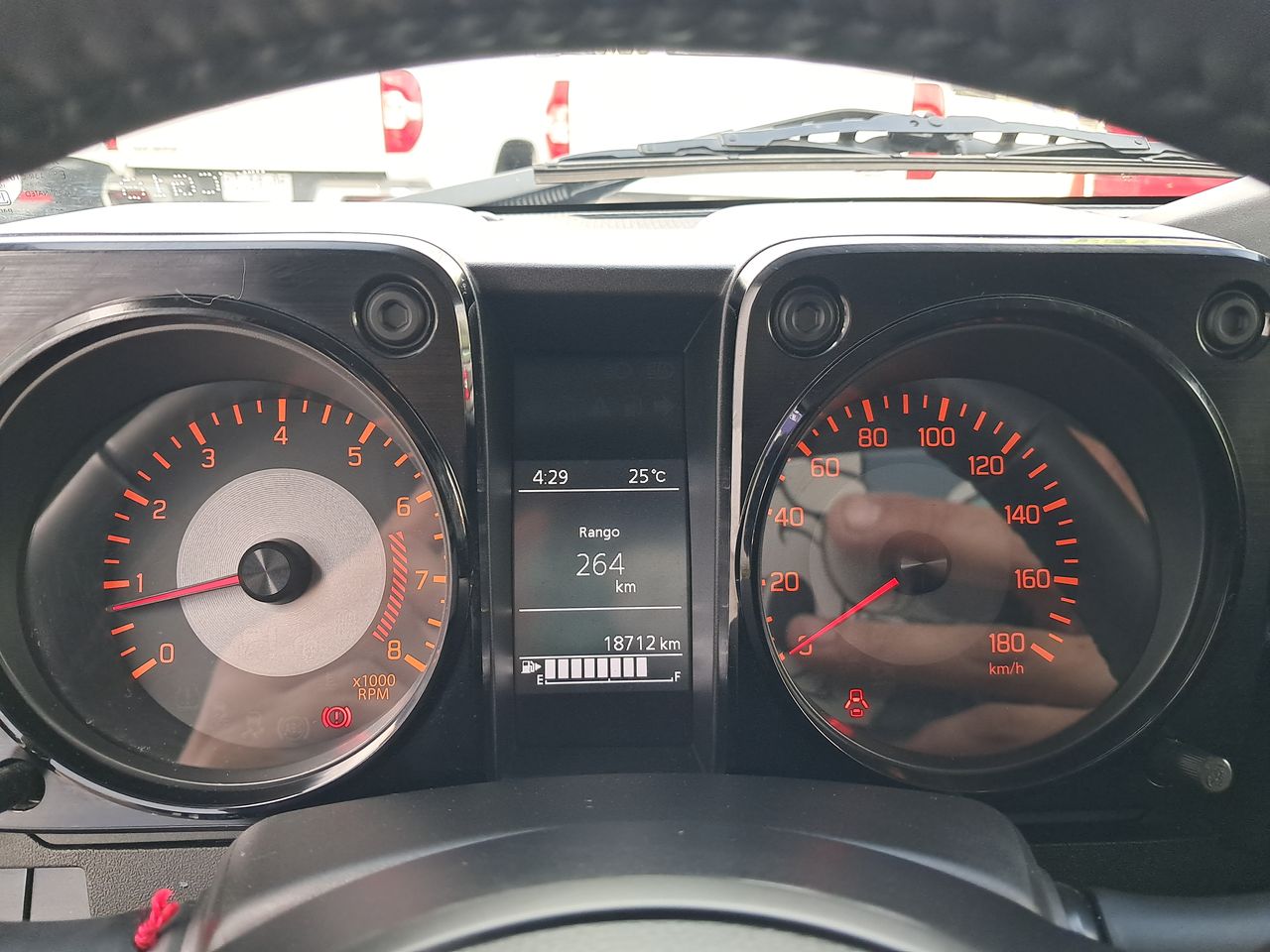 SUZUKI - 25