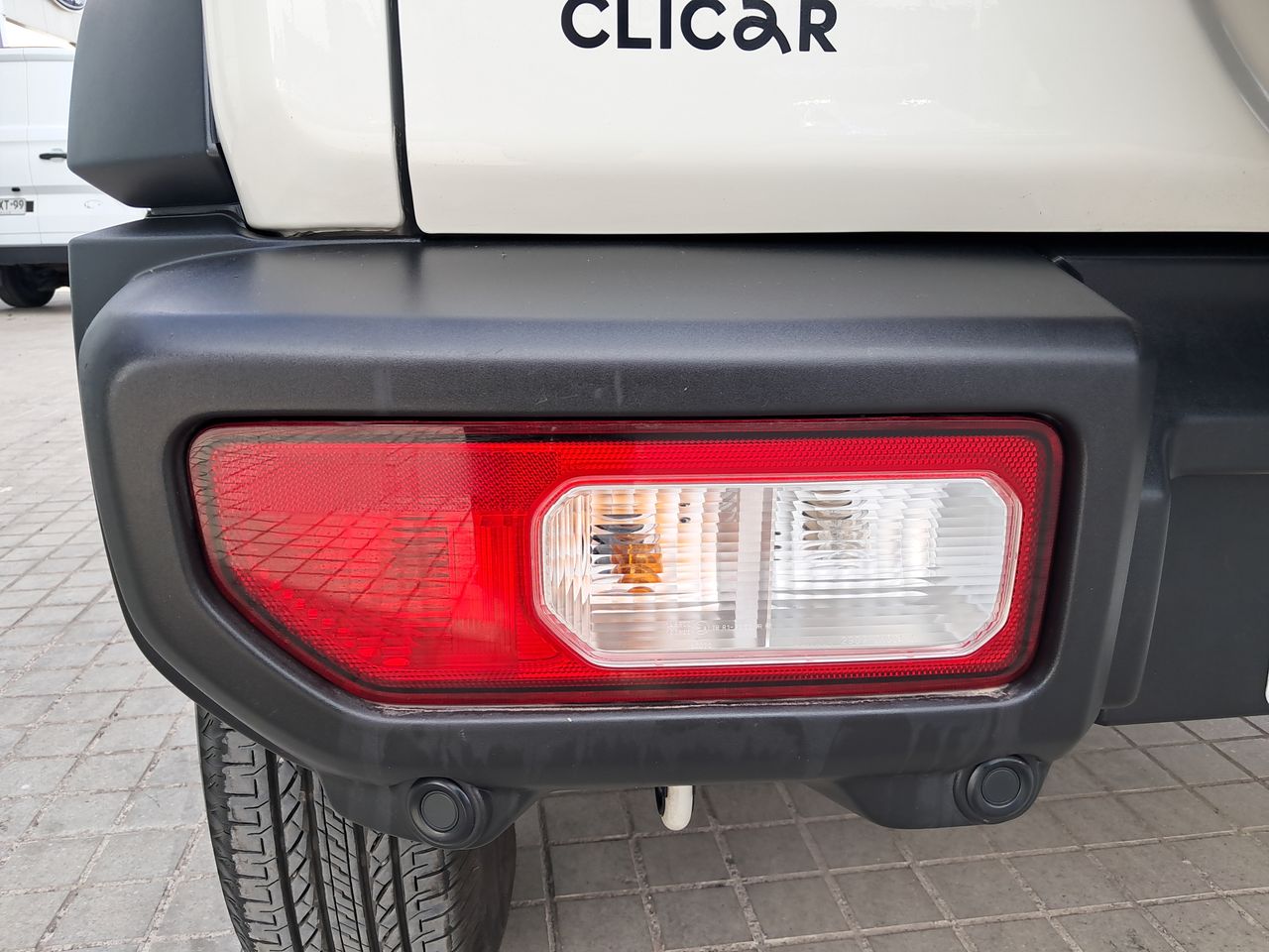SUZUKI - 19