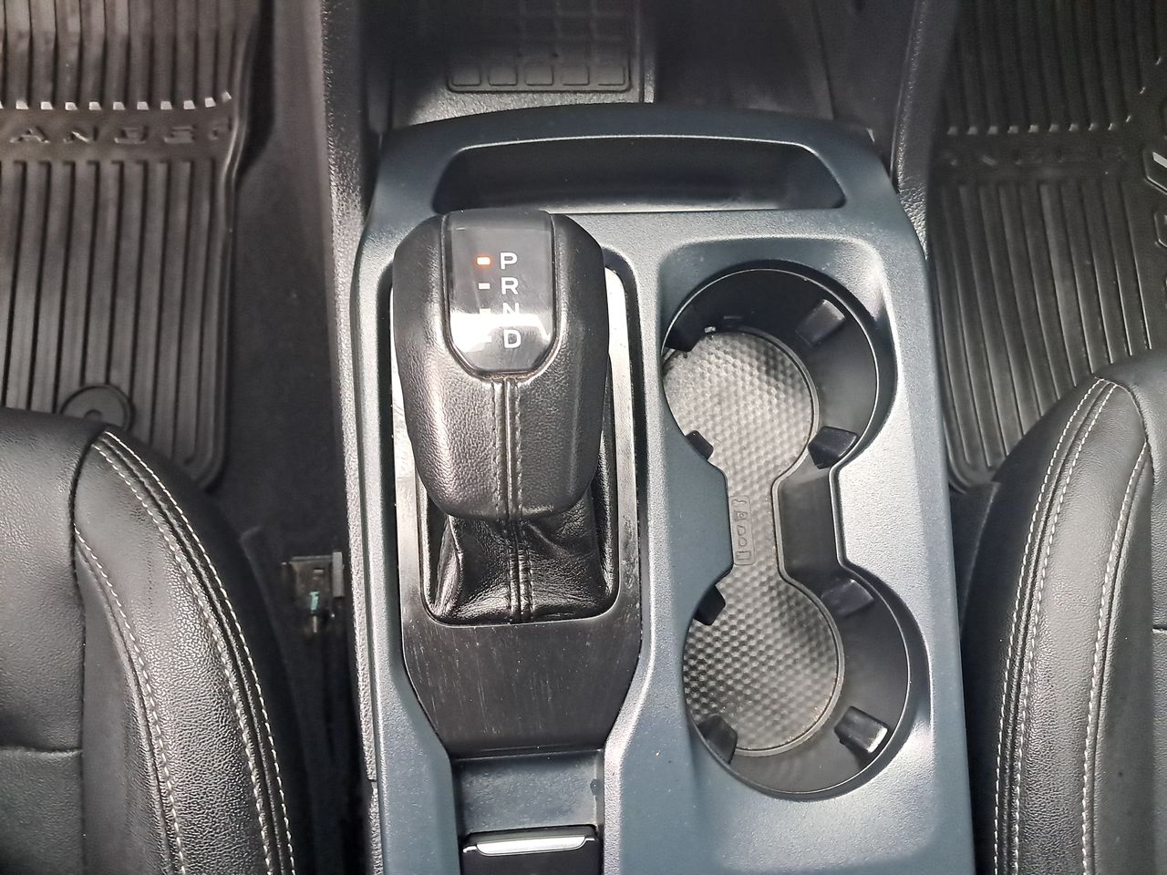 Ford Ranger — foto 31 de 34