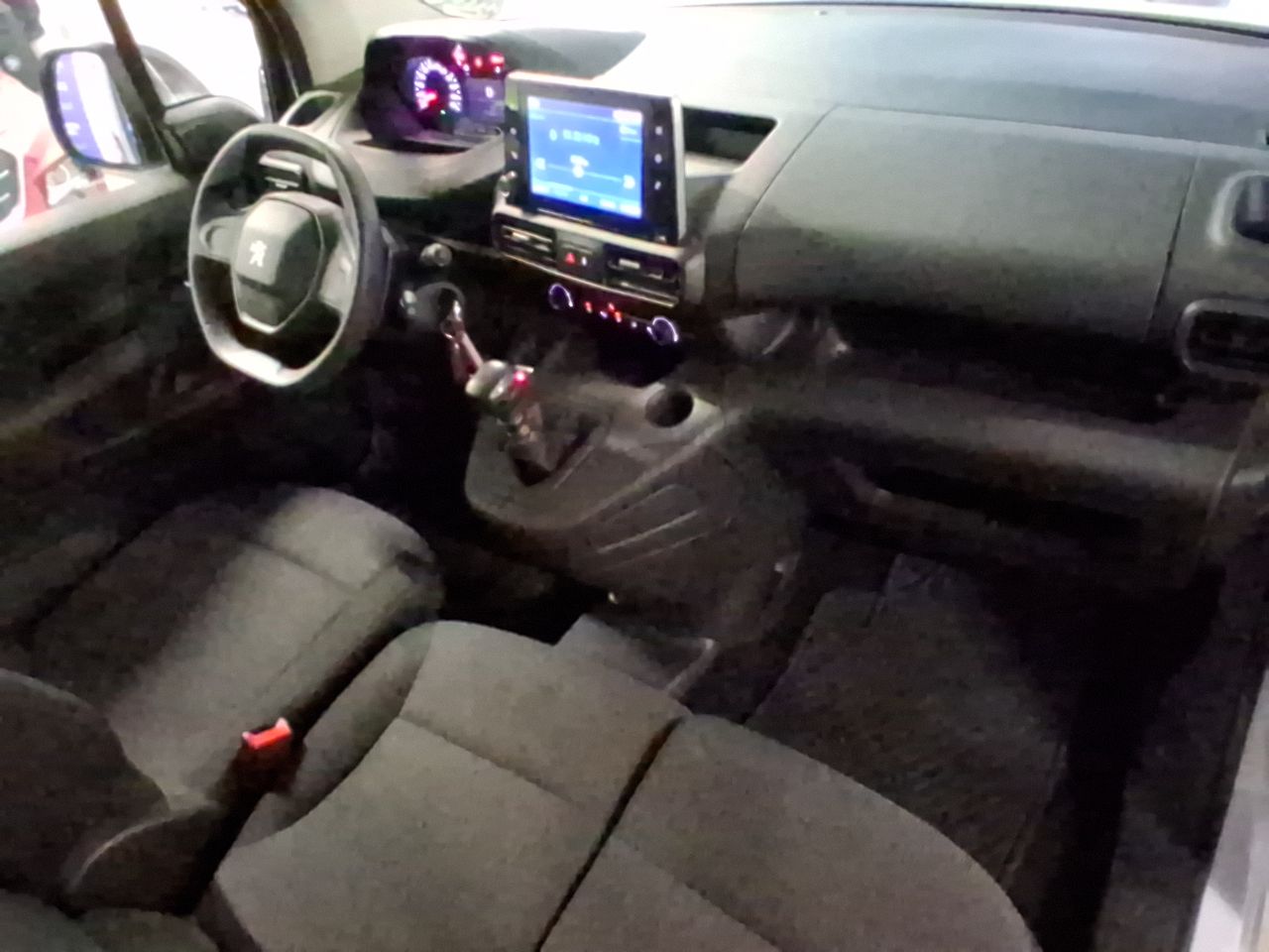 PEUGEOT - 9