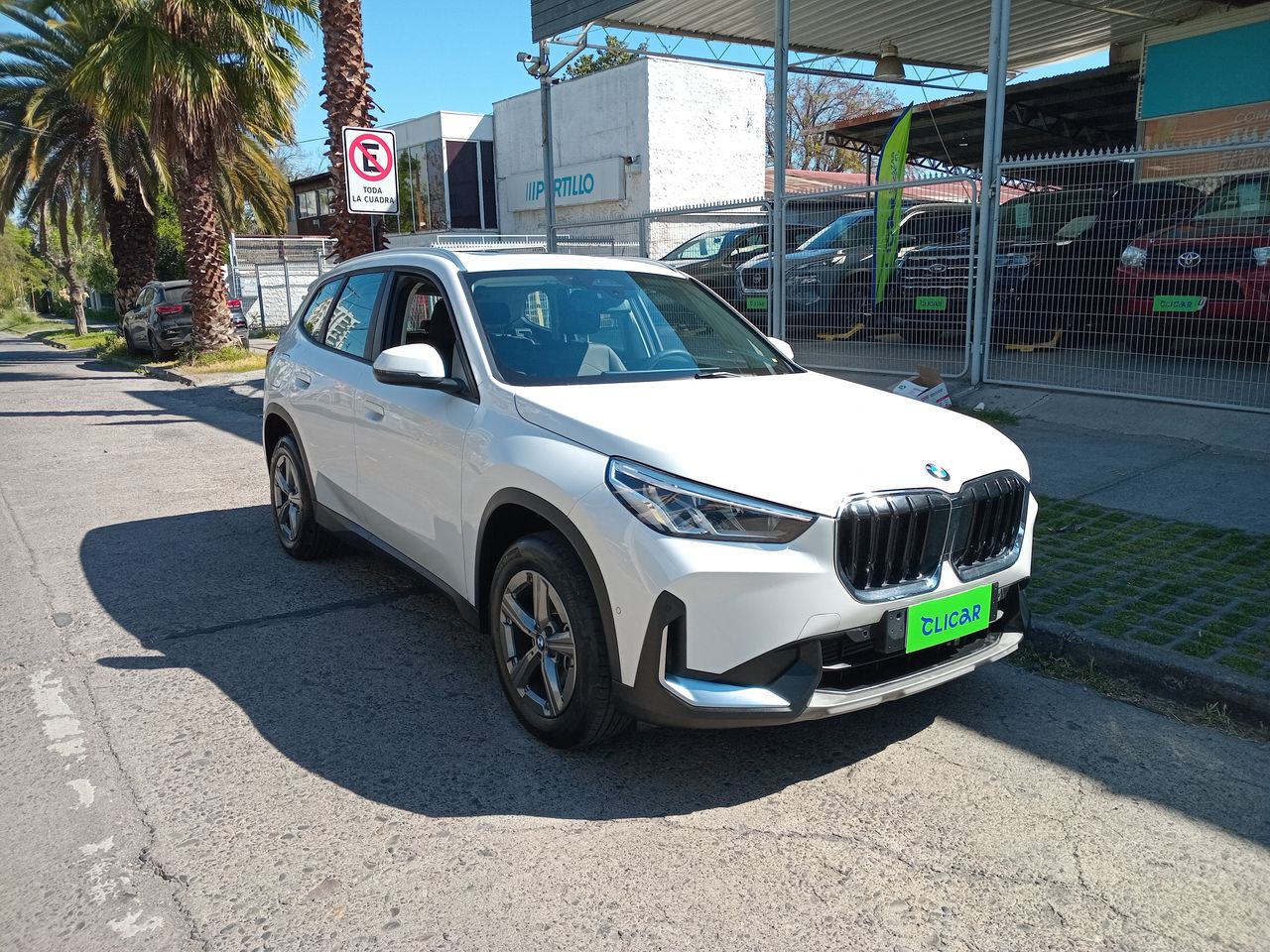 BMW - 1