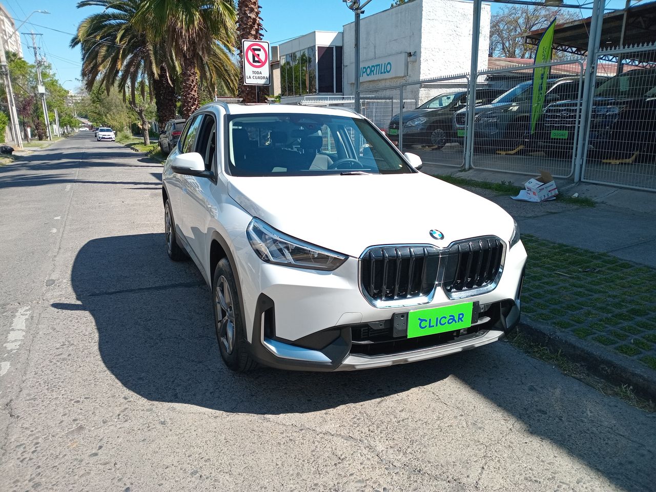 BMW - 2