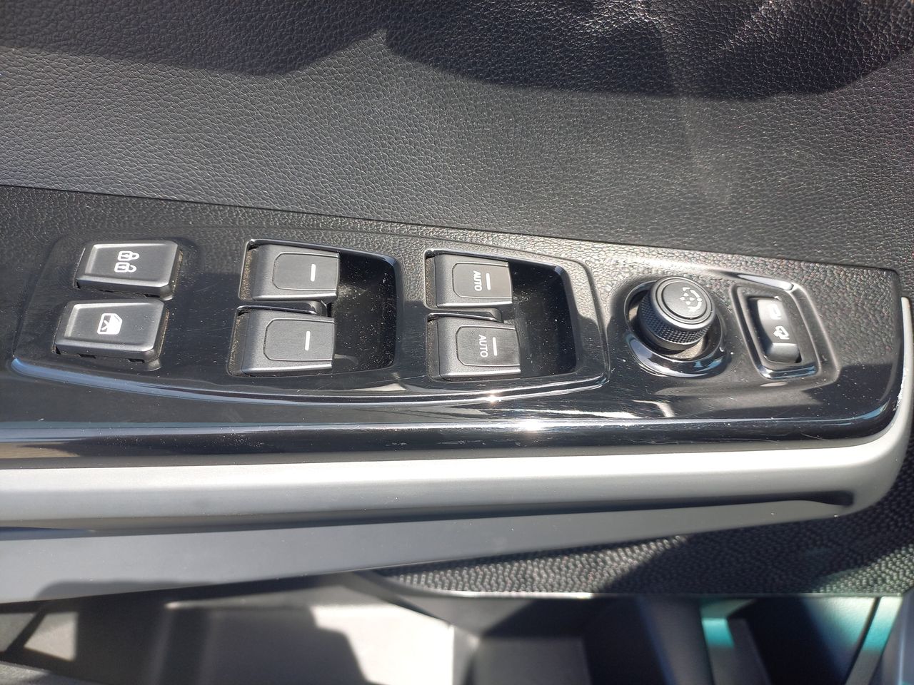 SSANGYONG - 21
