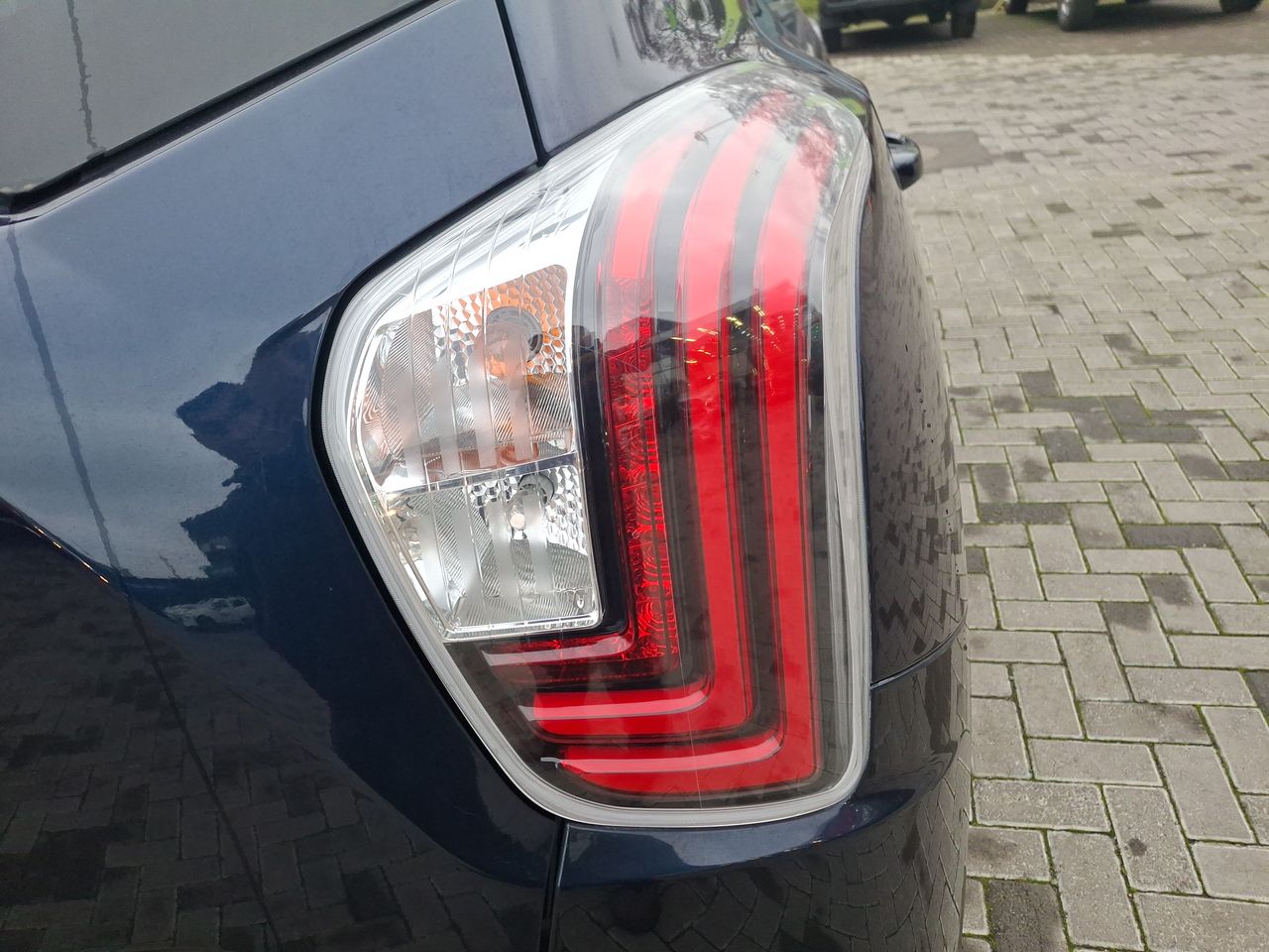 SSANGYONG - 12