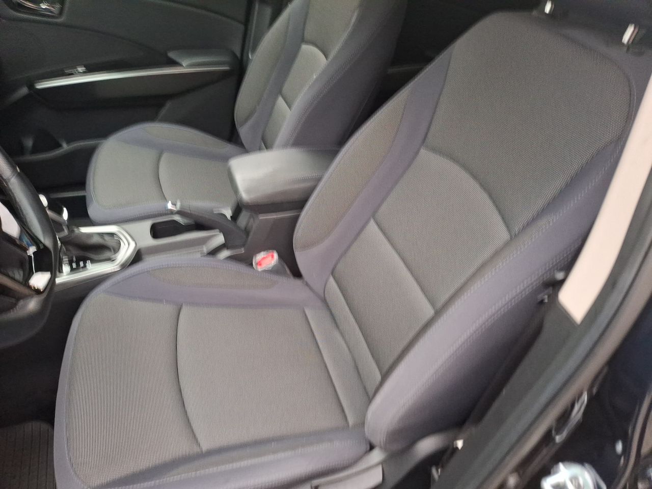 SSANGYONG - 16