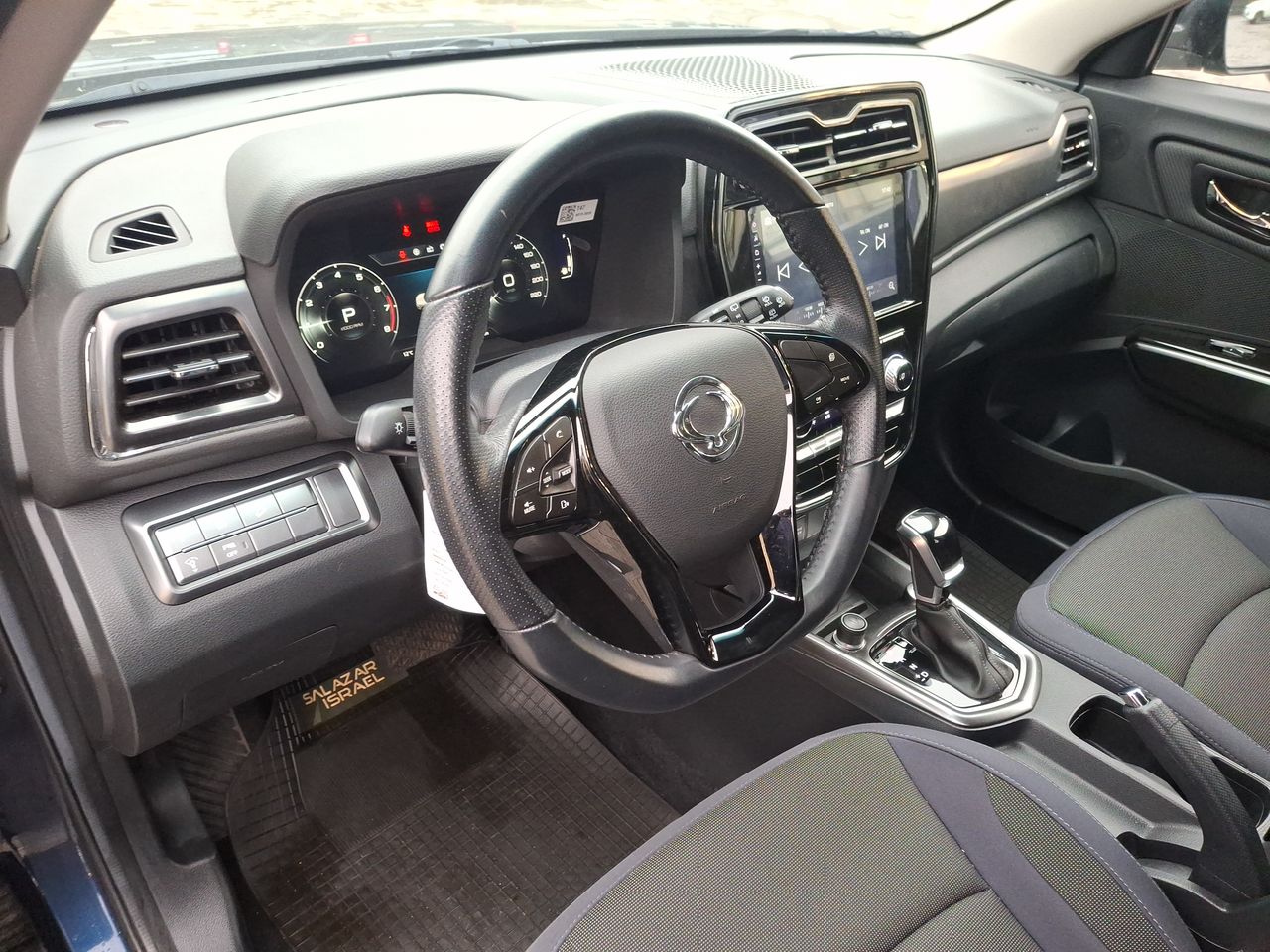 SSANGYONG - 1
