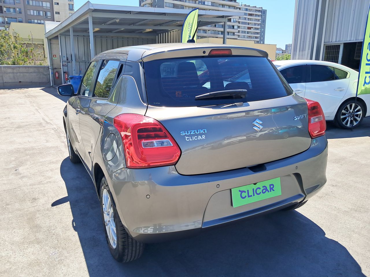 SUZUKI - 5