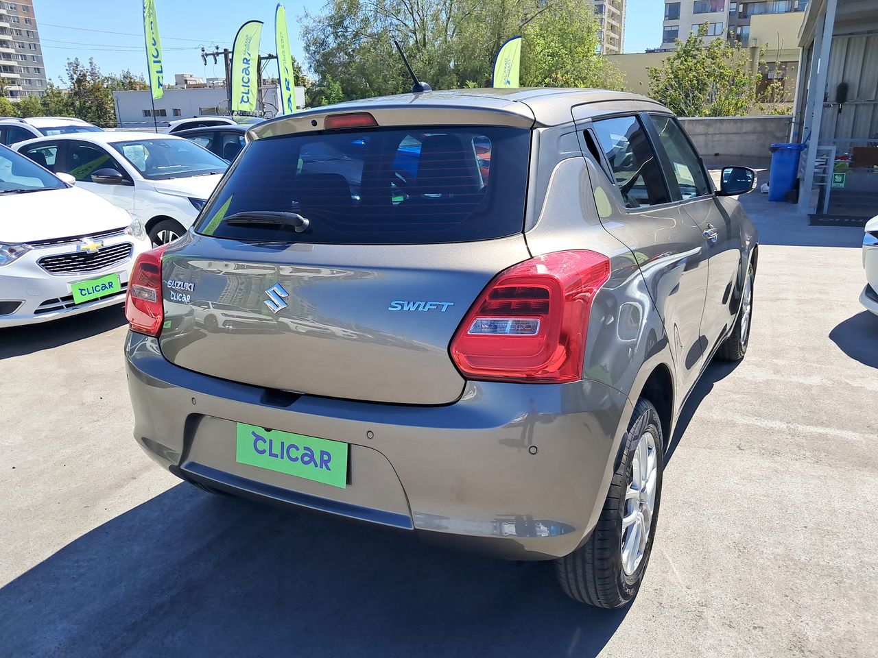 SUZUKI - 7