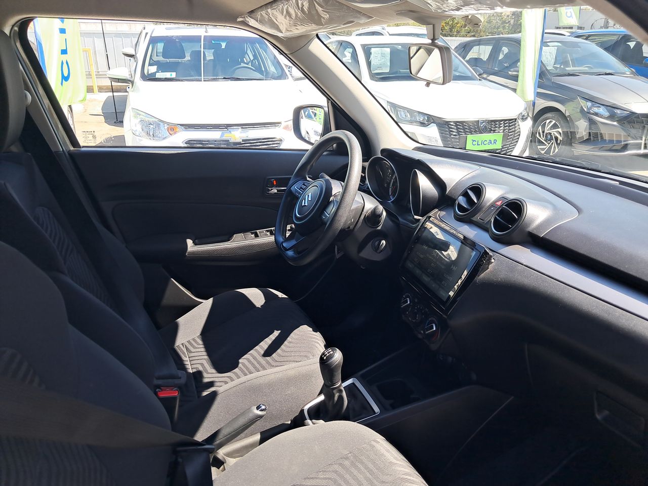 SUZUKI - 16