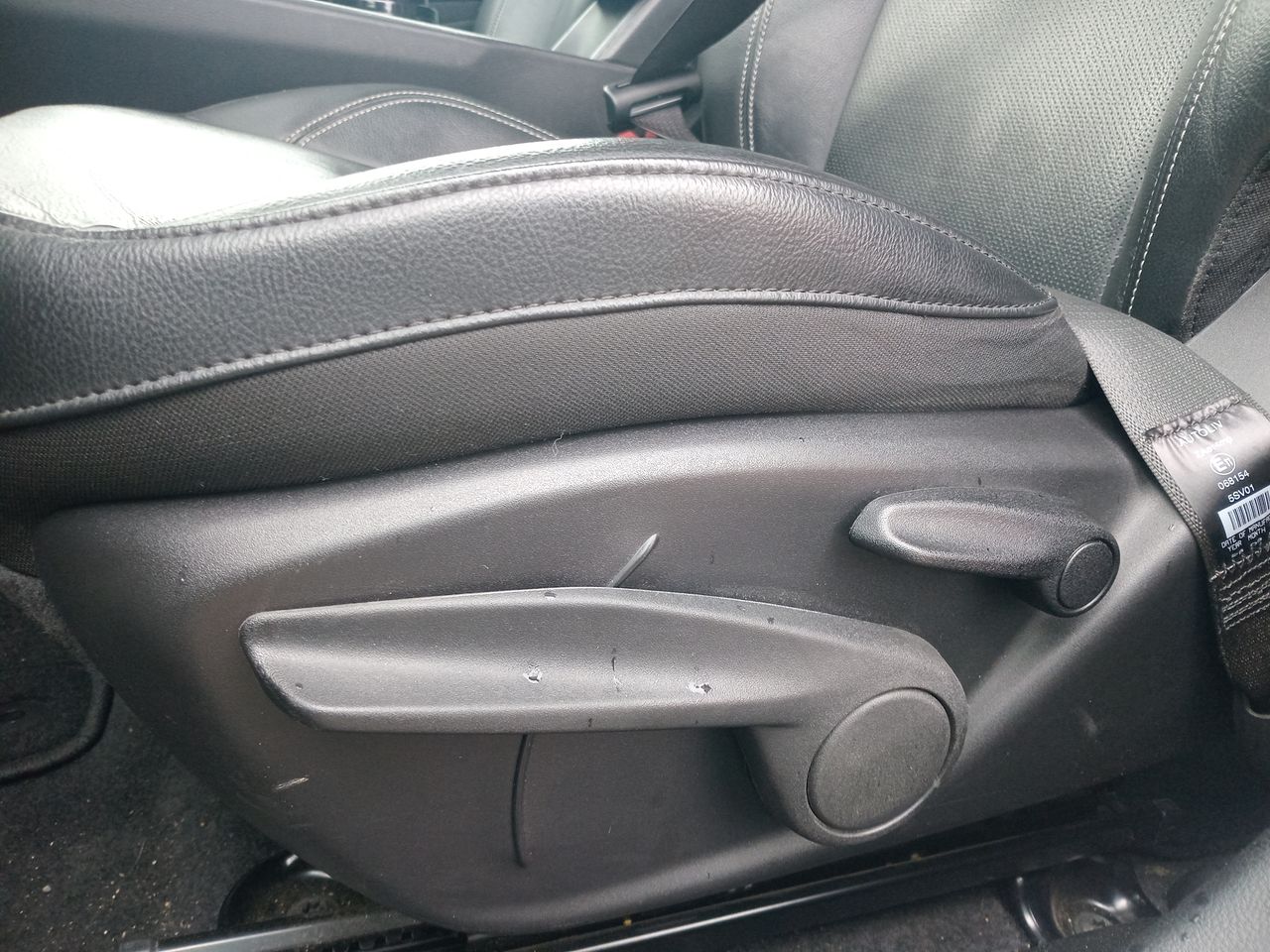 Jeep Compass — foto 23 de 35