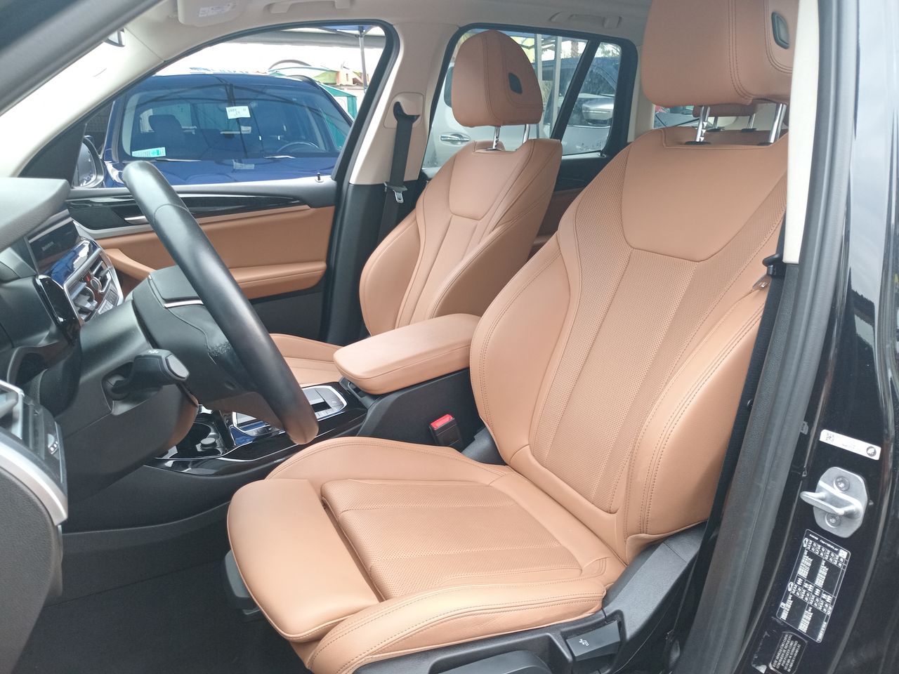 BMW - 21