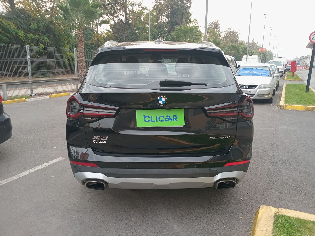 BMW - 6
