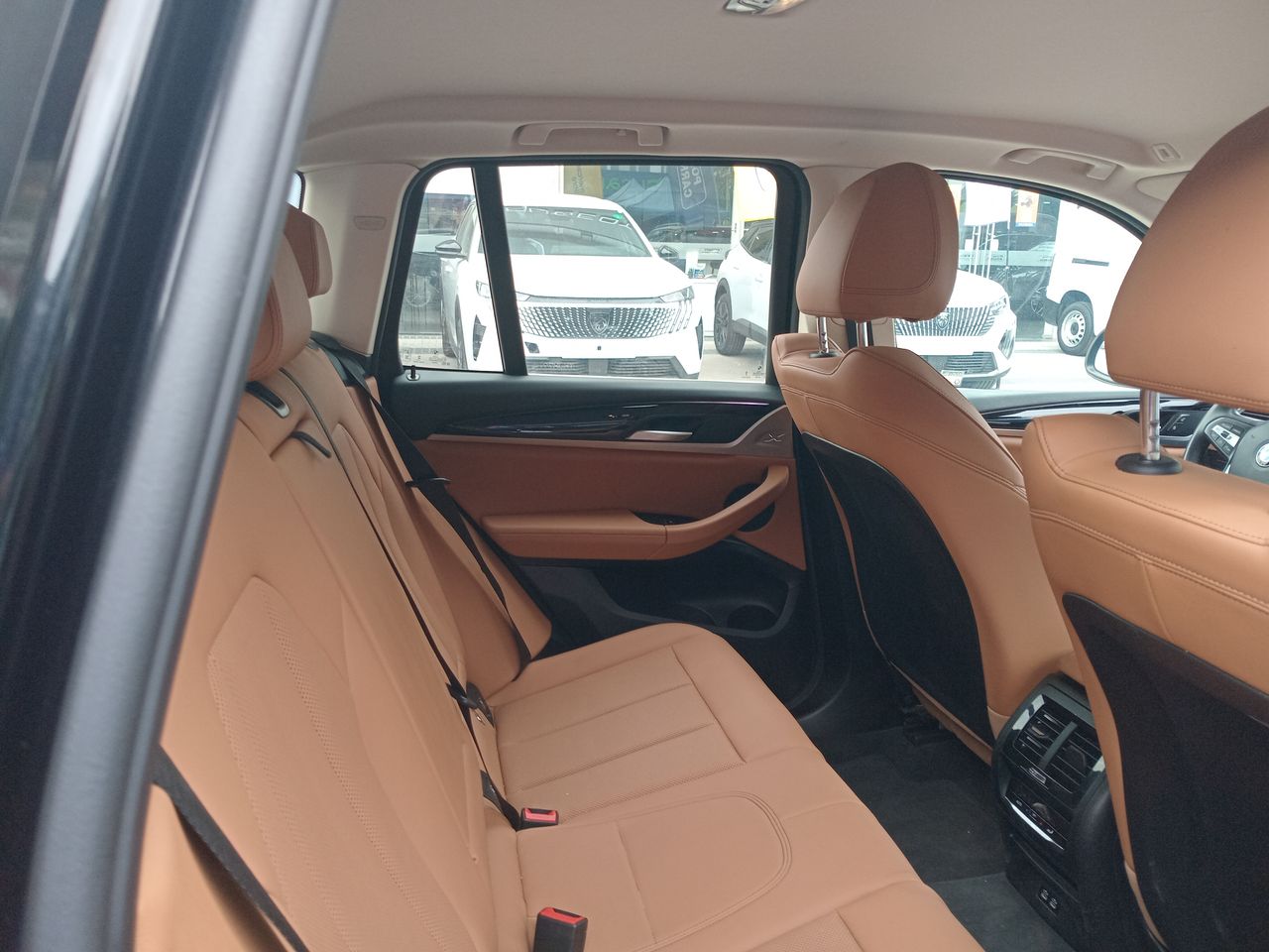 BMW - 13