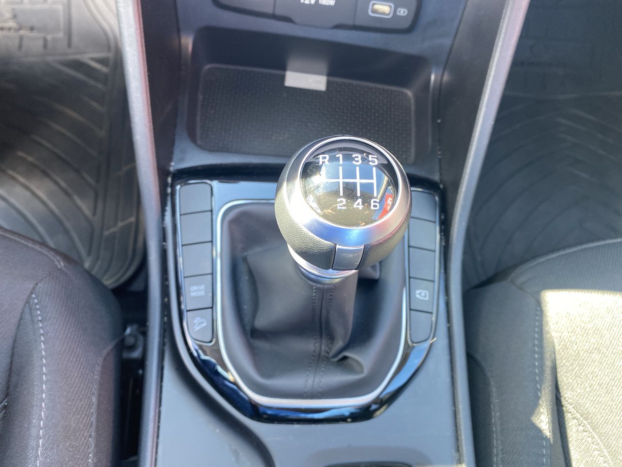 HYUNDAI - 31