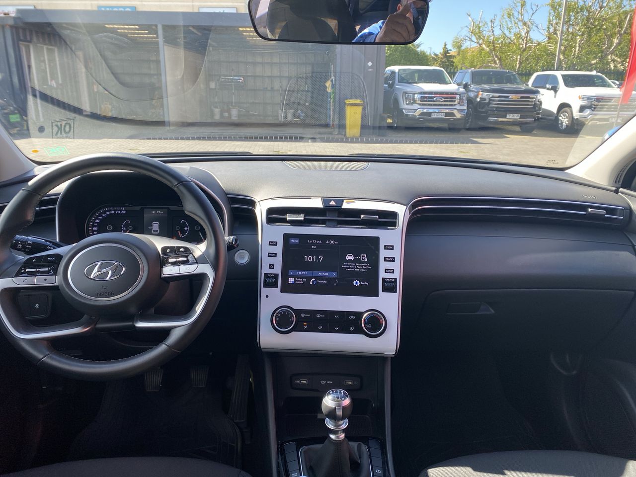 HYUNDAI - 32