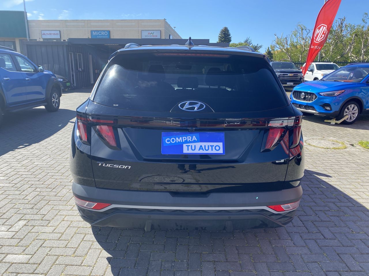 HYUNDAI - 6