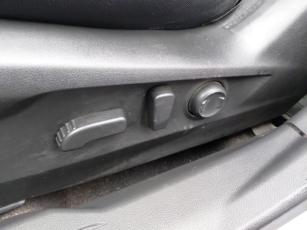 Subaru Outback — foto 21 de 34