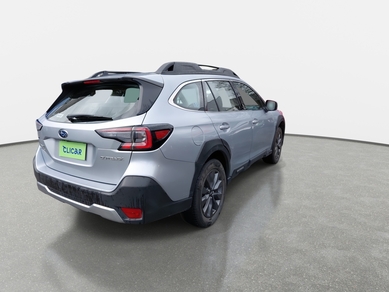 Subaru Outback — foto 8 de 34