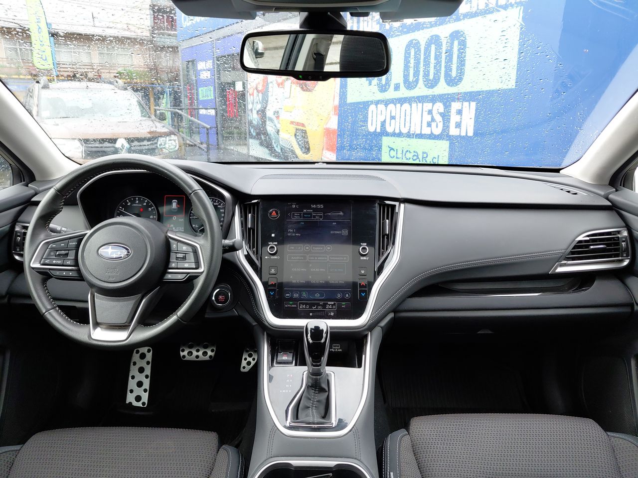 Subaru Outback — foto 10 de 34