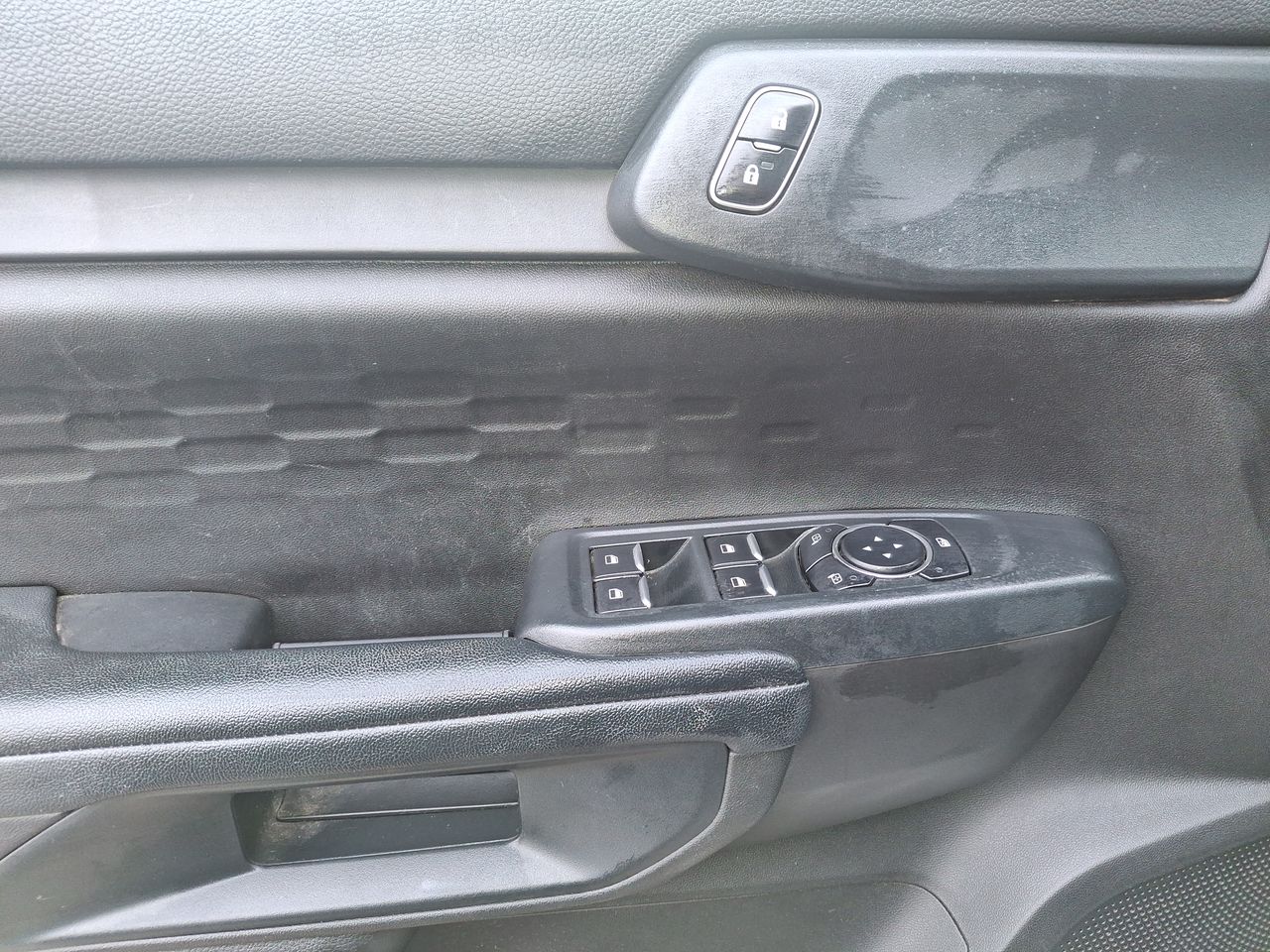 Ford Ranger — foto 22 de 35