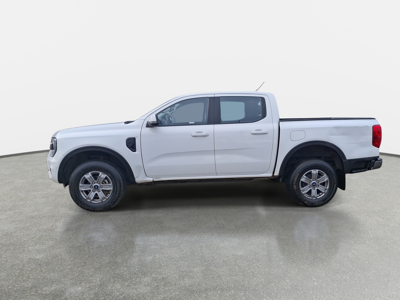 FORD - 4