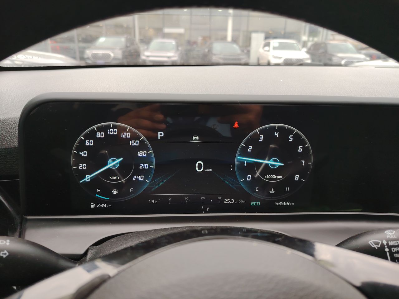 KIA Seltos — foto 18 de 26