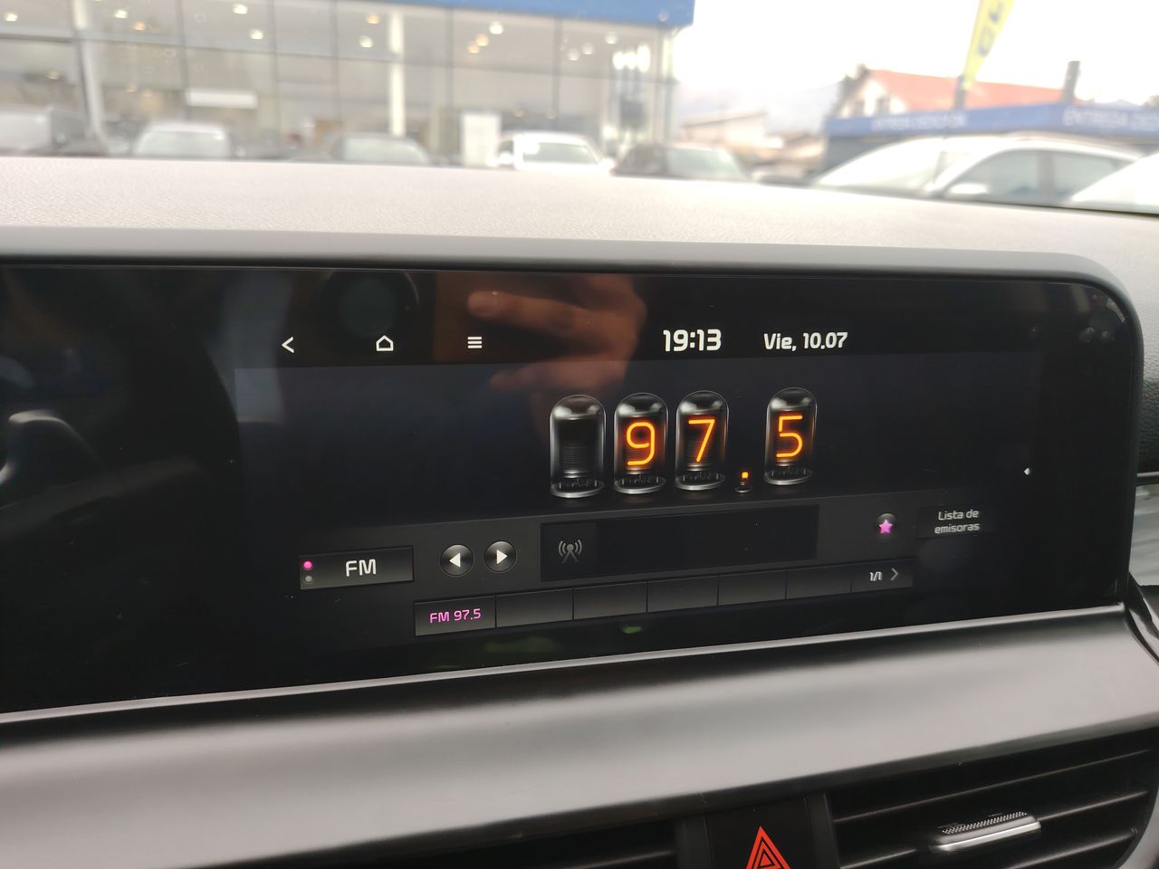 KIA Seltos — foto 19 de 26