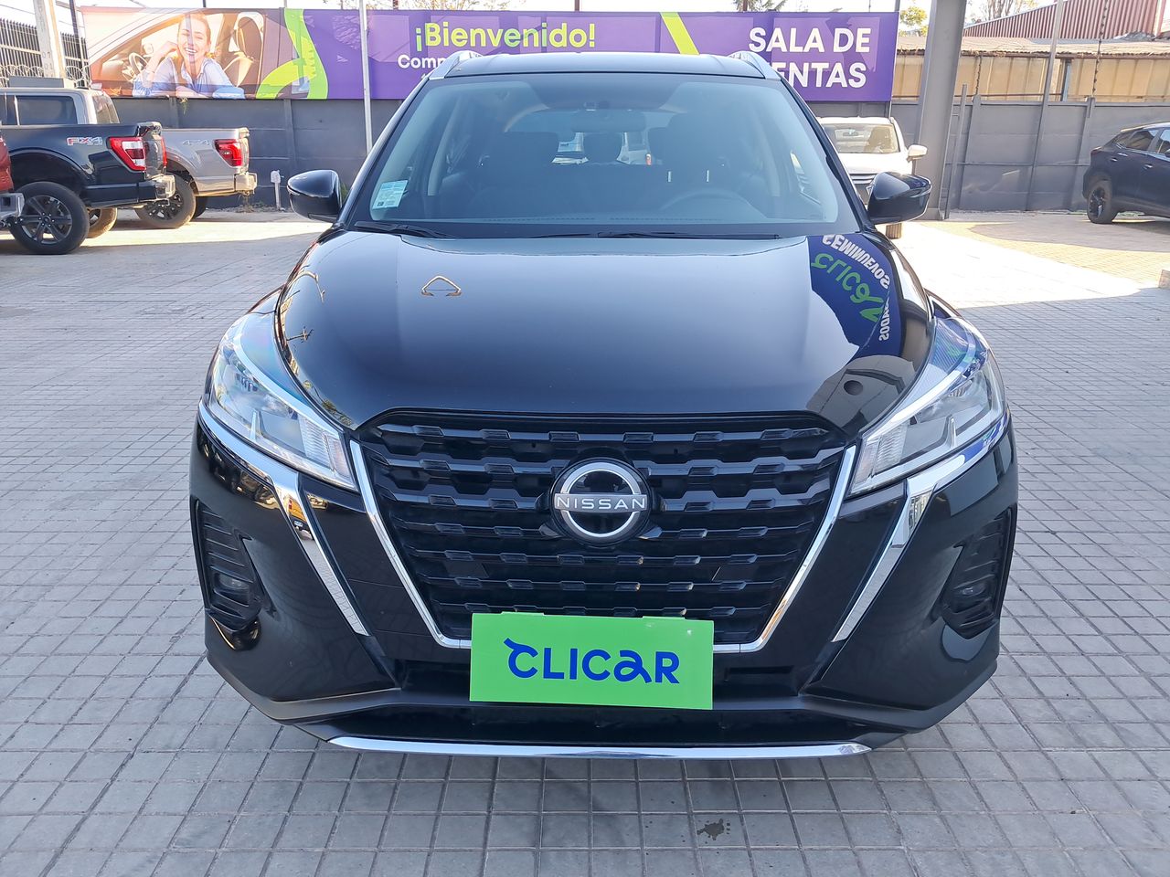 NISSAN - 2