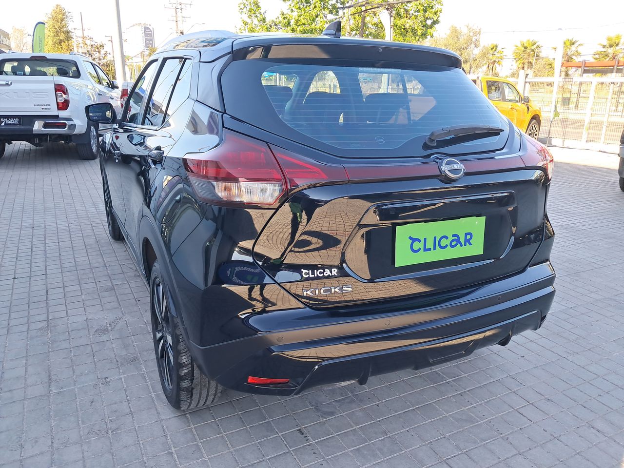 NISSAN - 5
