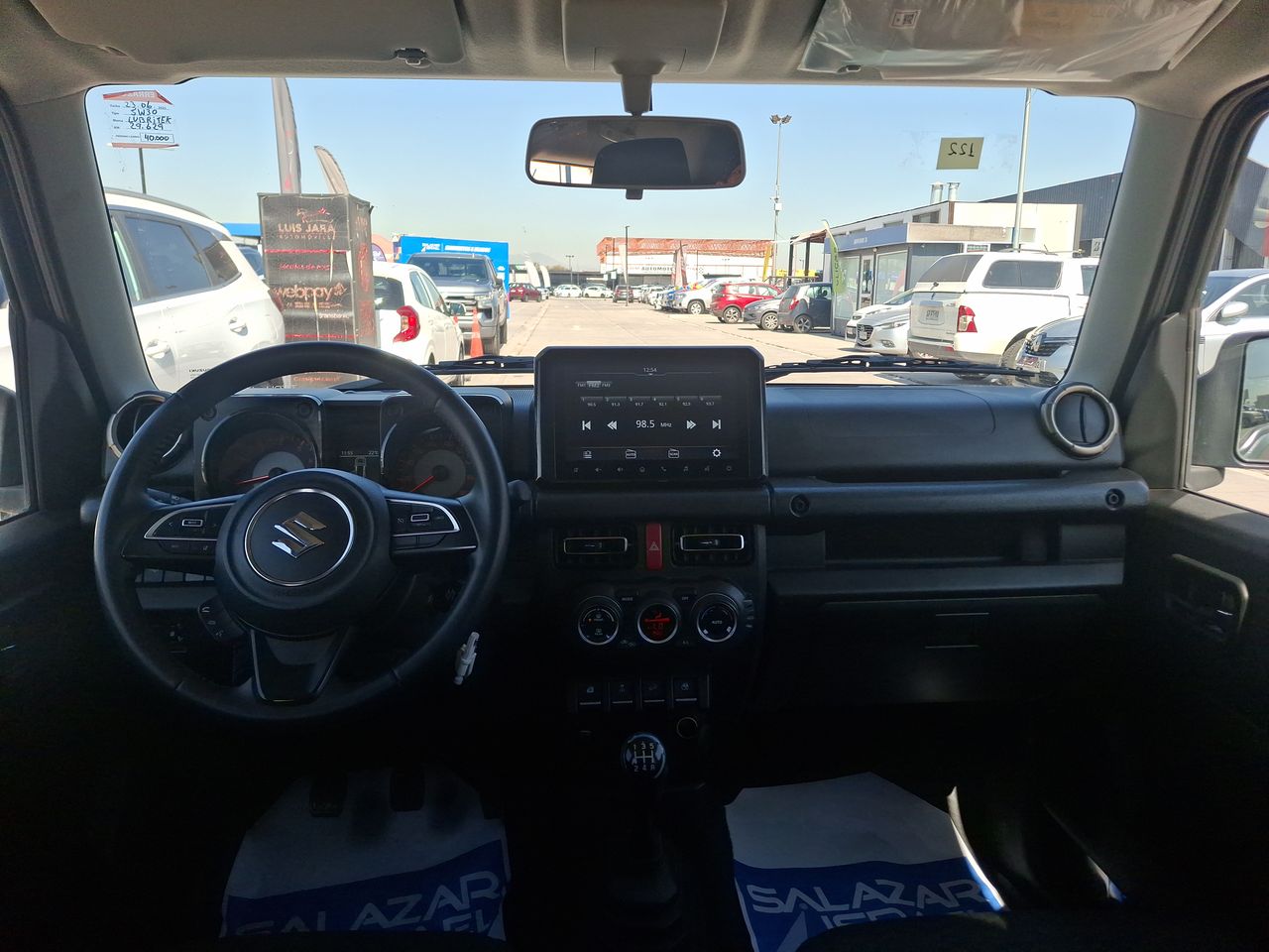 SUZUKI - 29