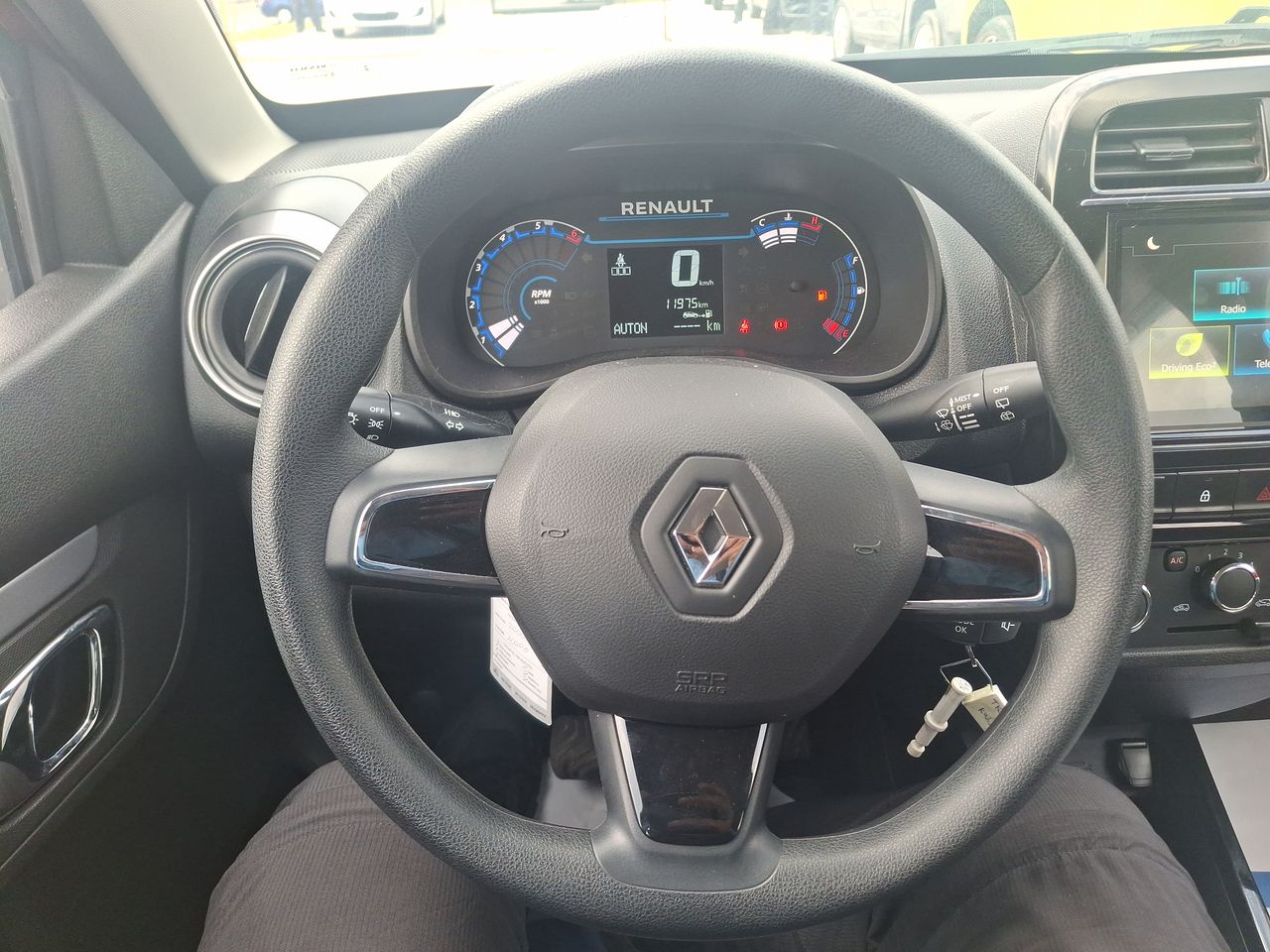 RENAULT - 22