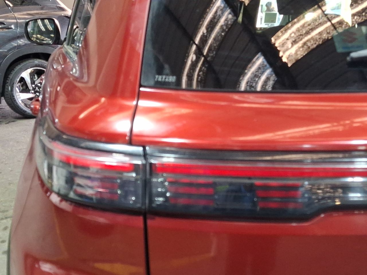 Suzuki Grand Vitara — foto 13 de 27