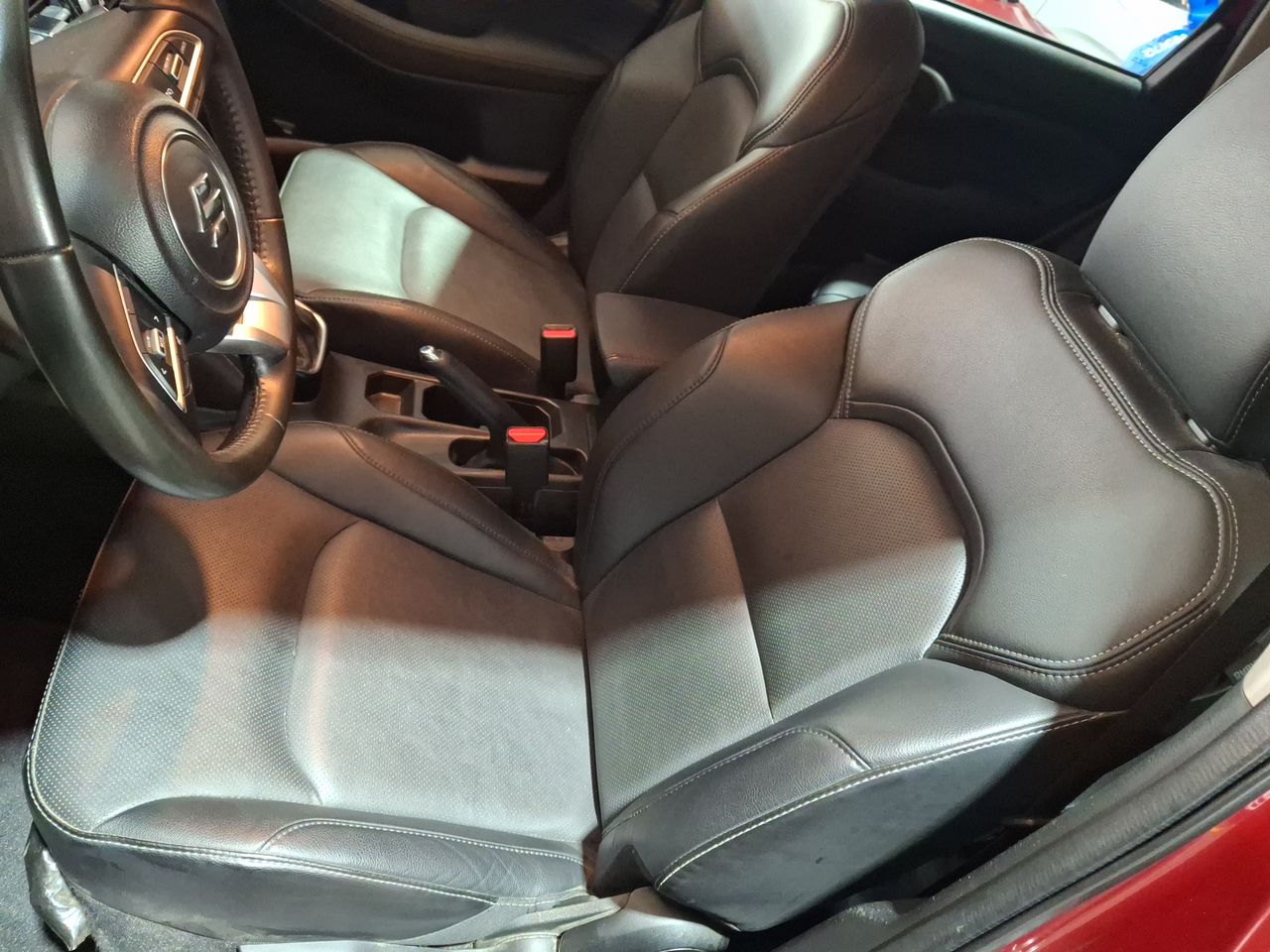 Suzuki Grand Vitara — foto 16 de 27