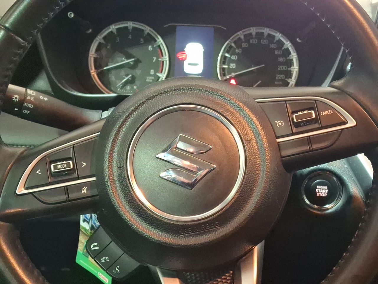 Suzuki Grand Vitara — foto 18 de 27