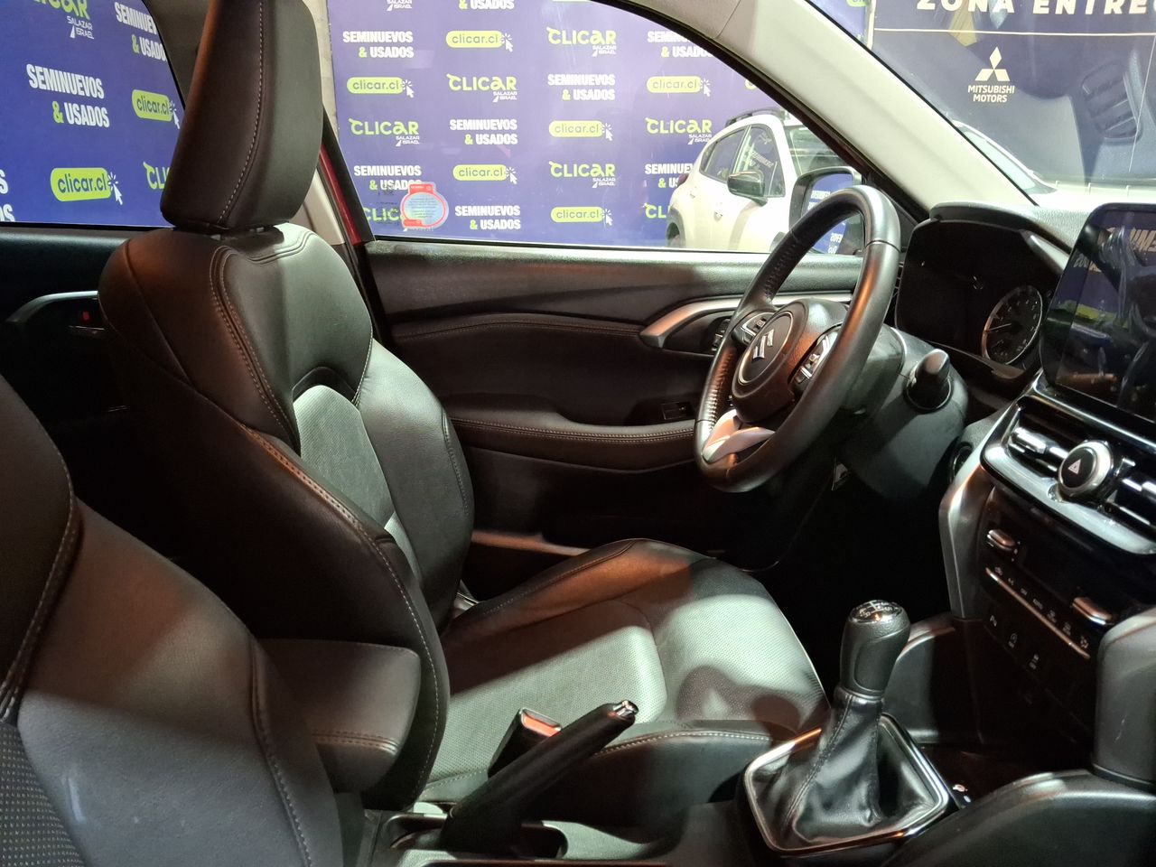 Suzuki Grand Vitara — foto 9 de 27