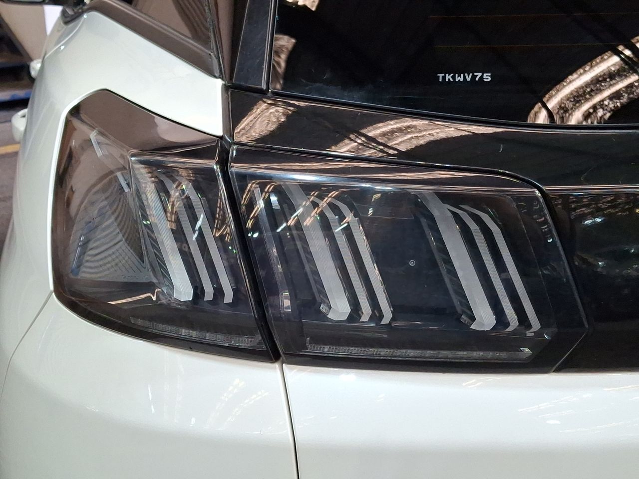 PEUGEOT - 20