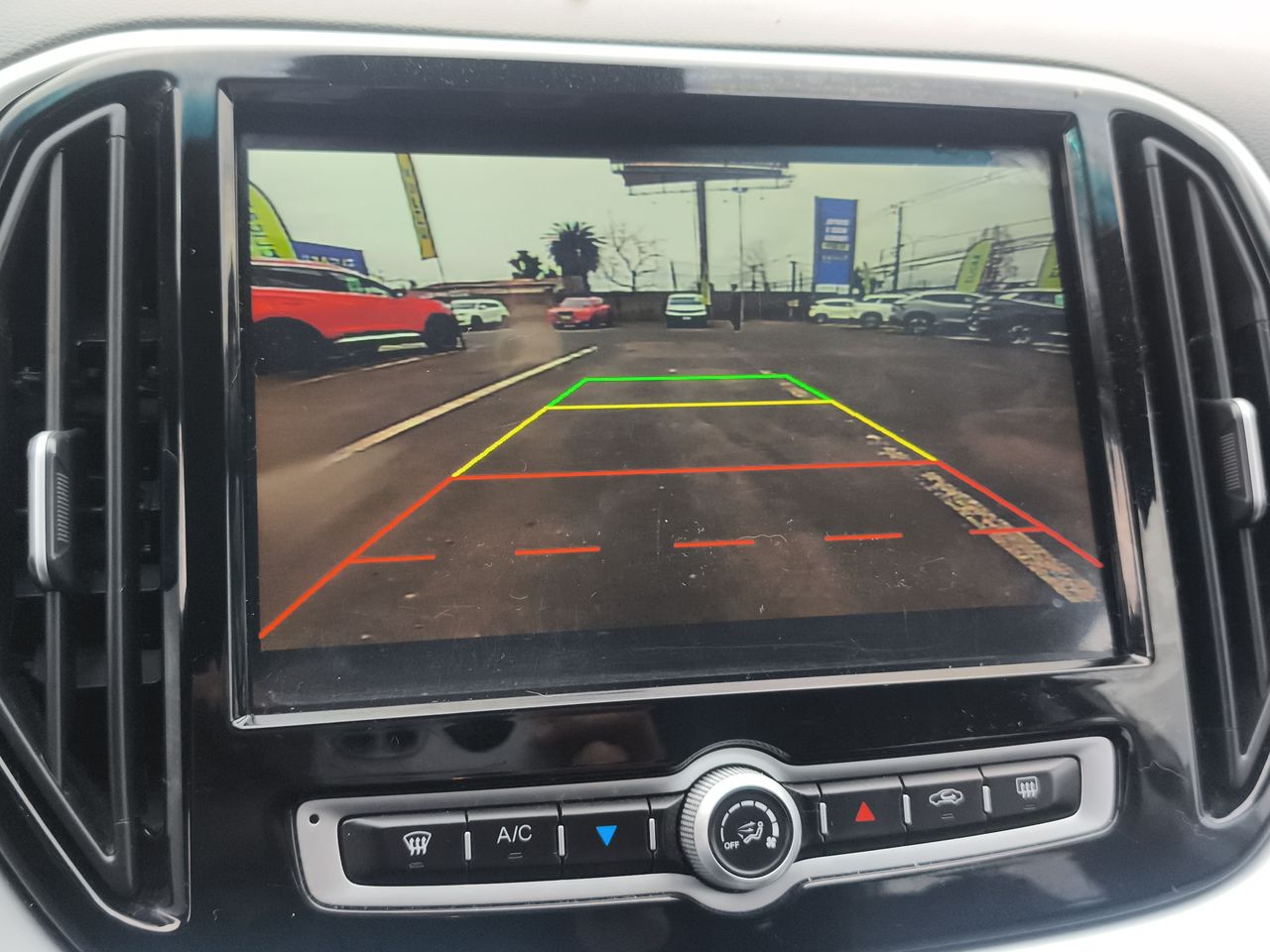 Jetour X70 — foto 28 de 34