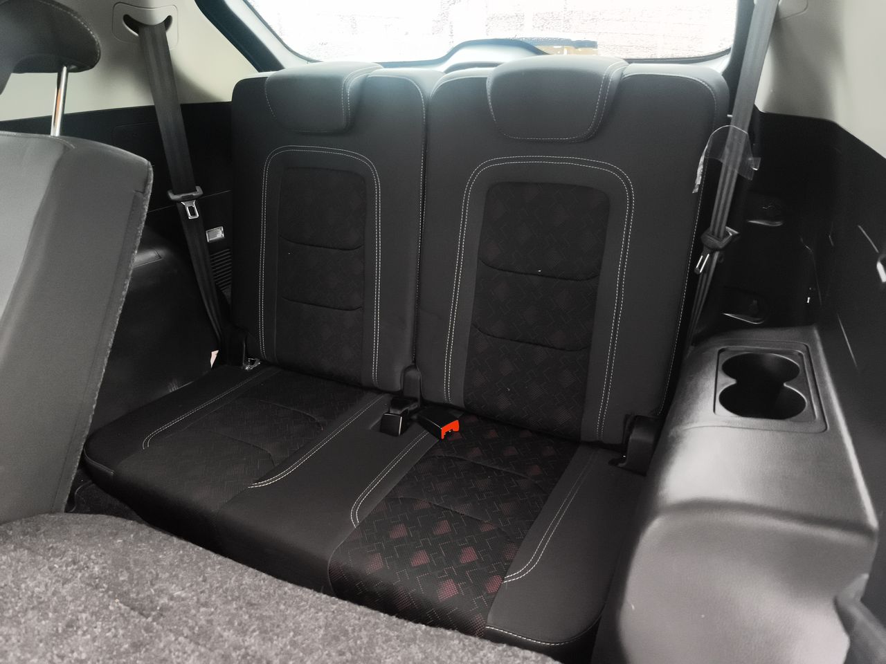 Jetour X70 — foto 34 de 34