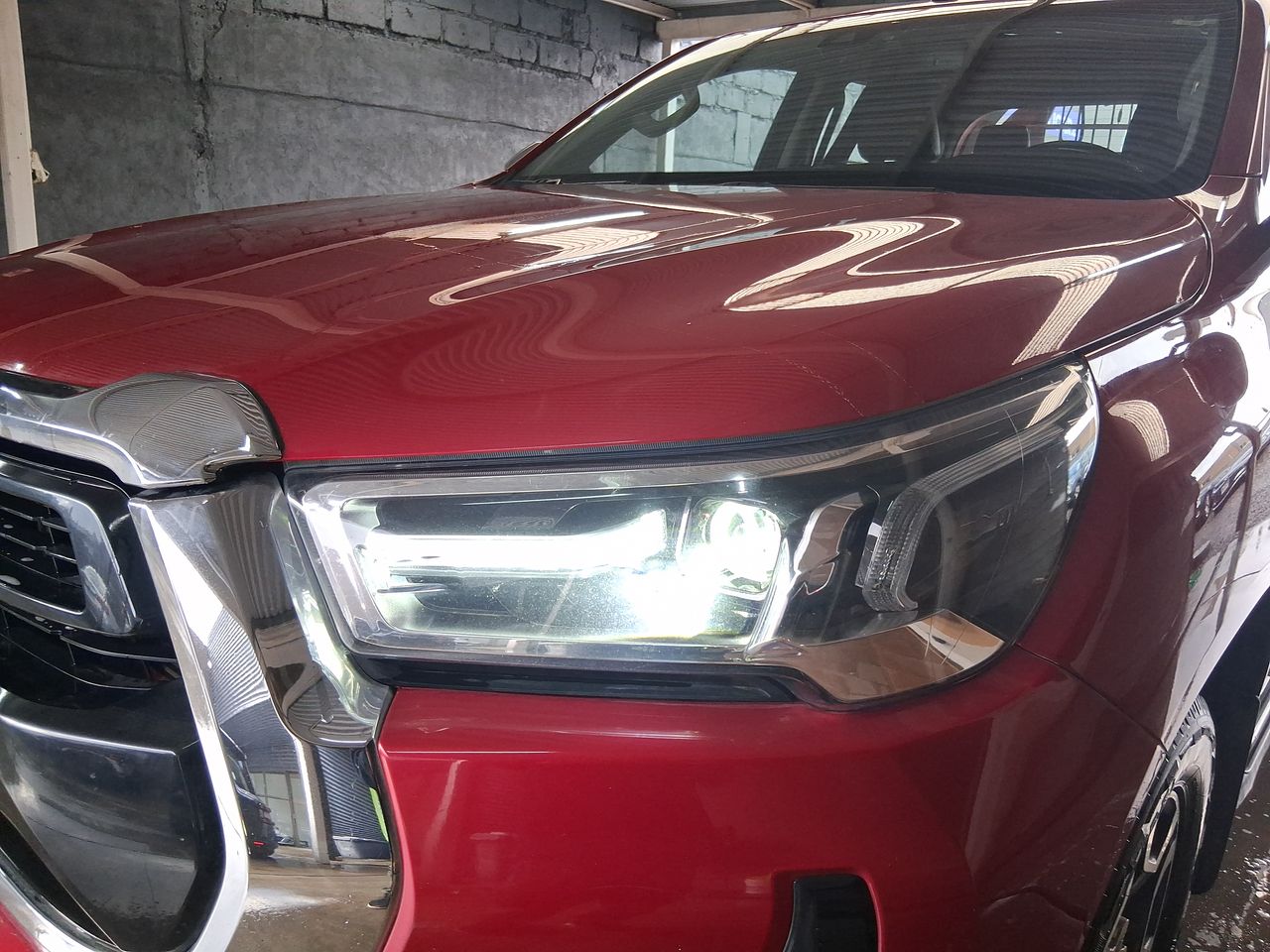 Toyota Hilux — foto 20 de 36