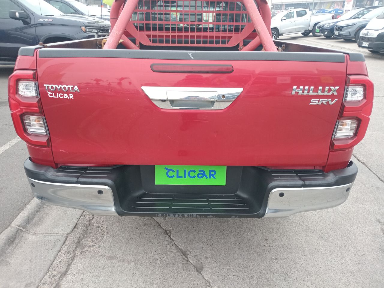 Toyota Hilux — foto 21 de 35
