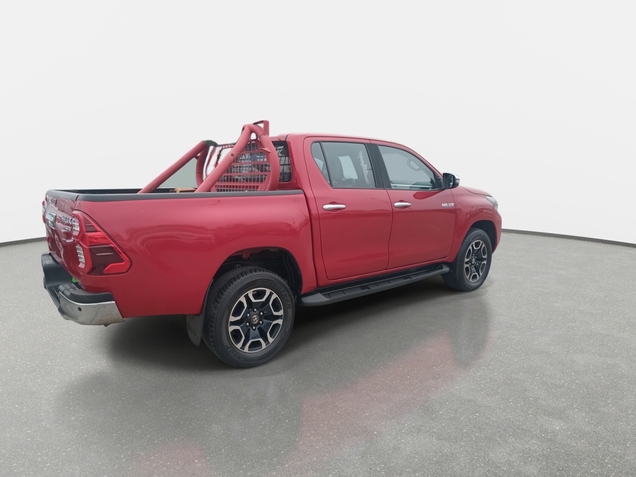 Toyota Hilux — foto 8 de 35