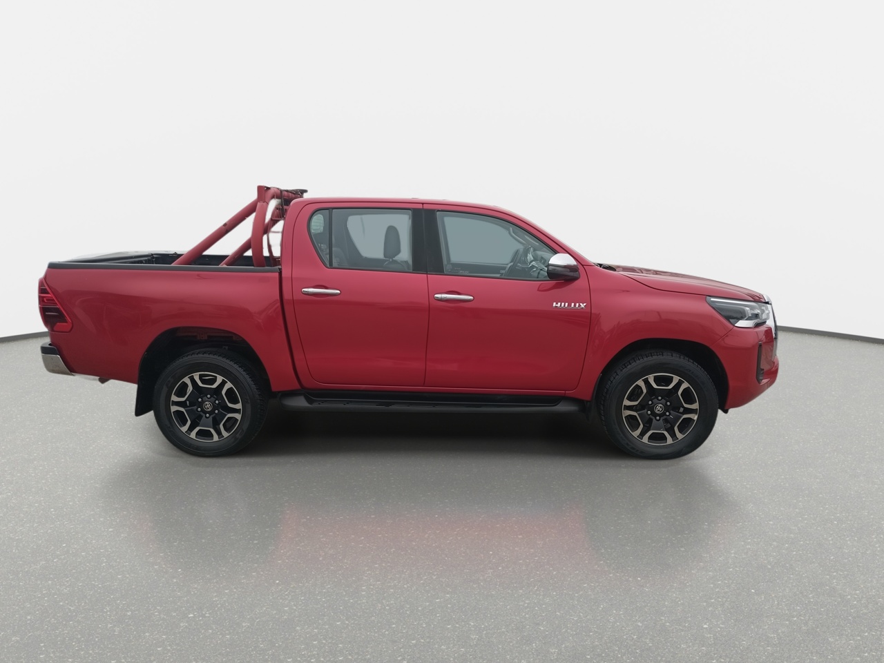 Toyota Hilux — foto 9 de 35