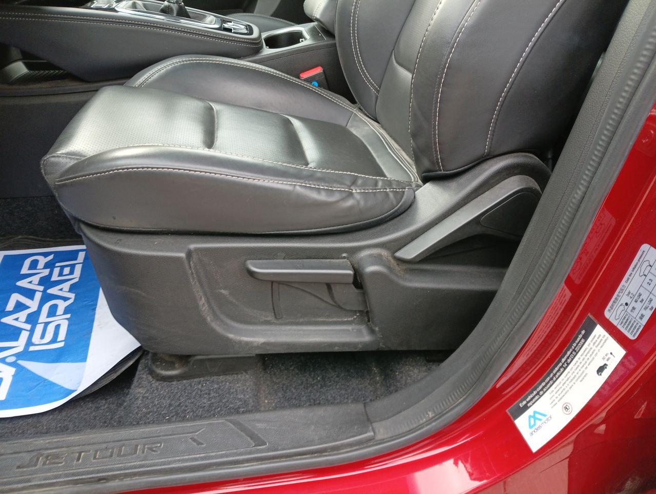 Suzuki Baleno — foto 14 de 28