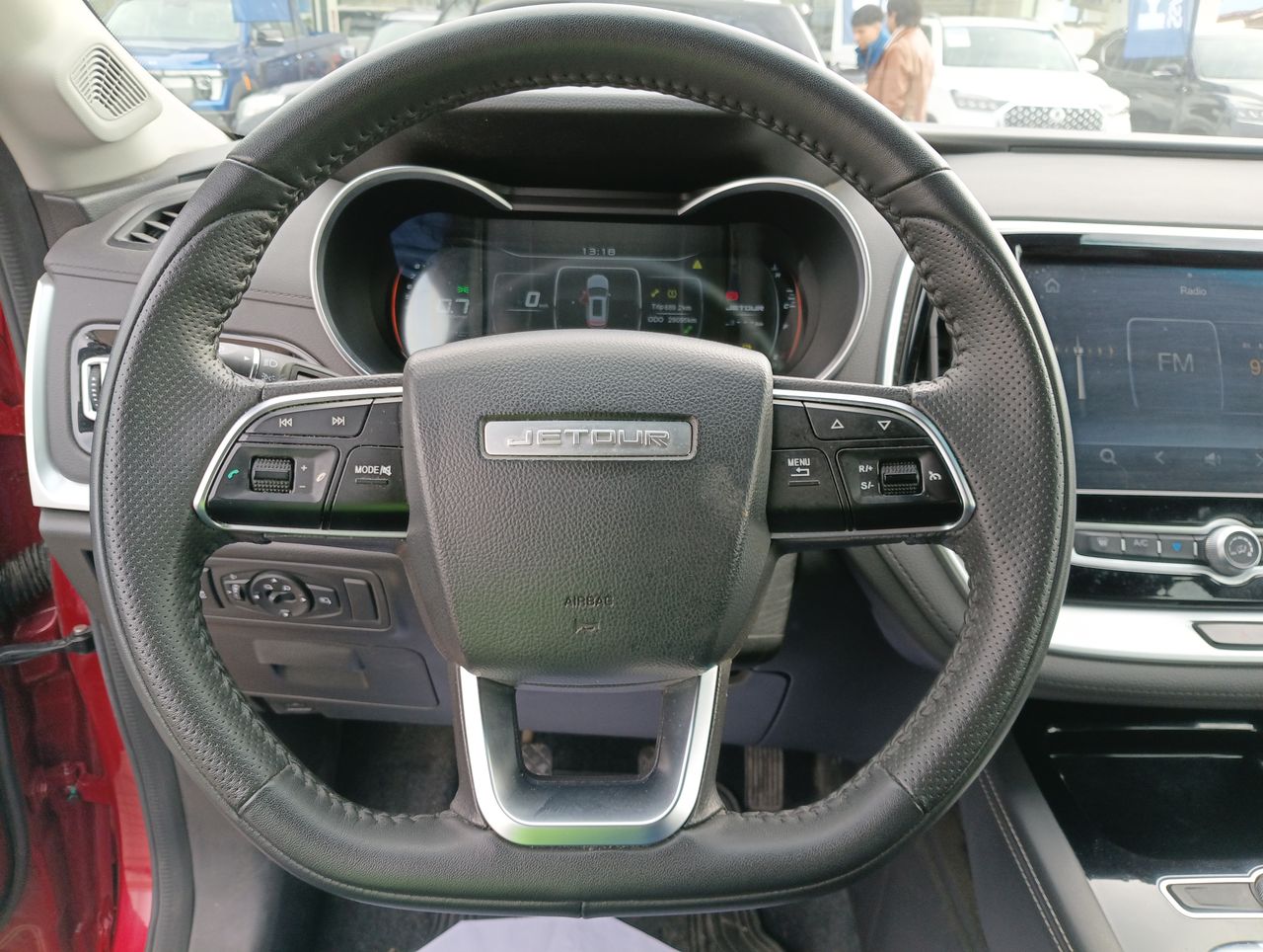 Suzuki Baleno — foto 16 de 28