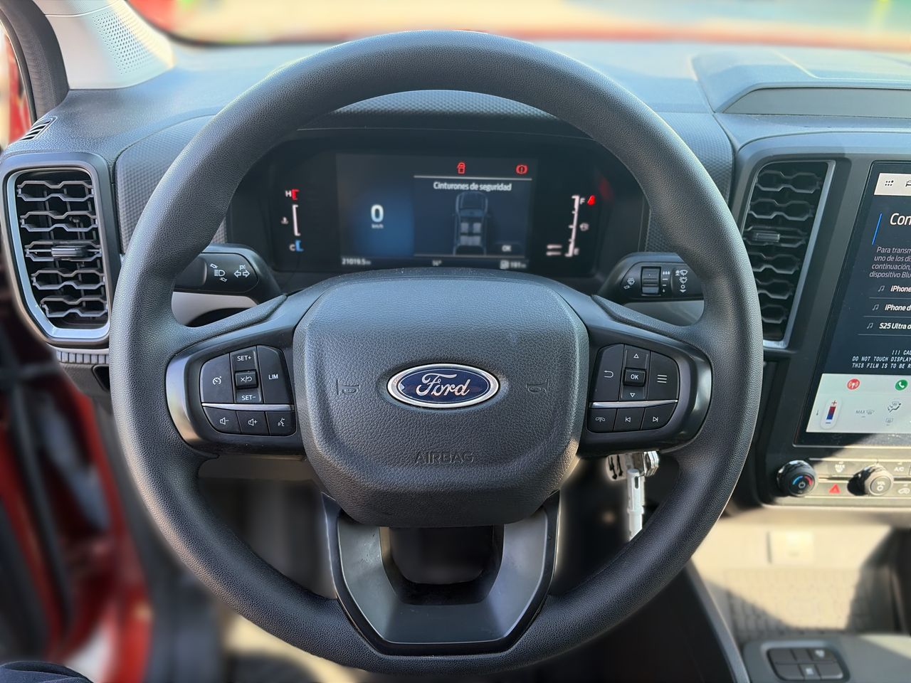 Ford Ranger — foto 22 de 27