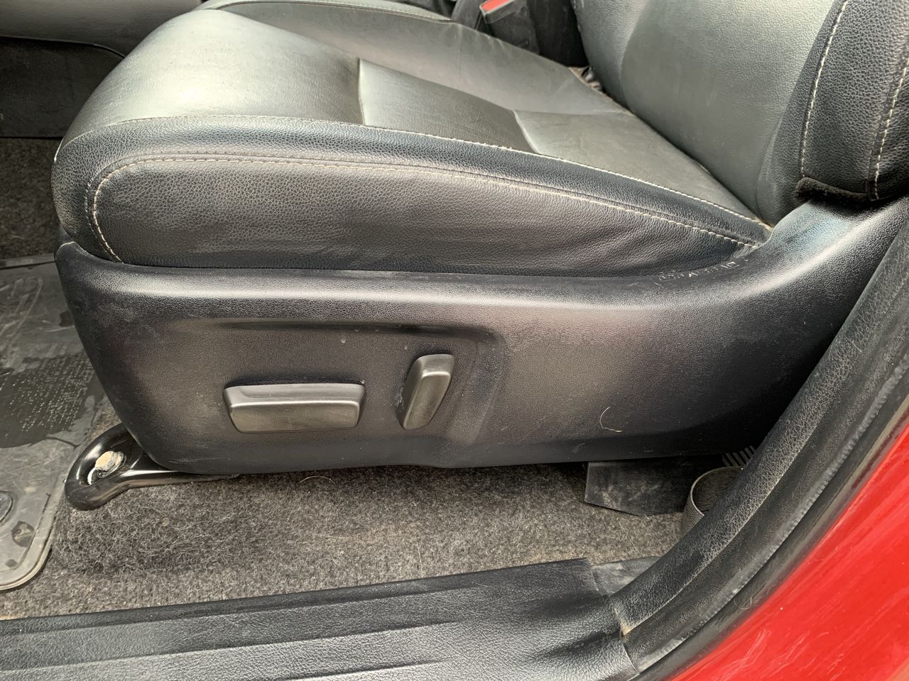 Toyota Hilux — foto 25 de 36